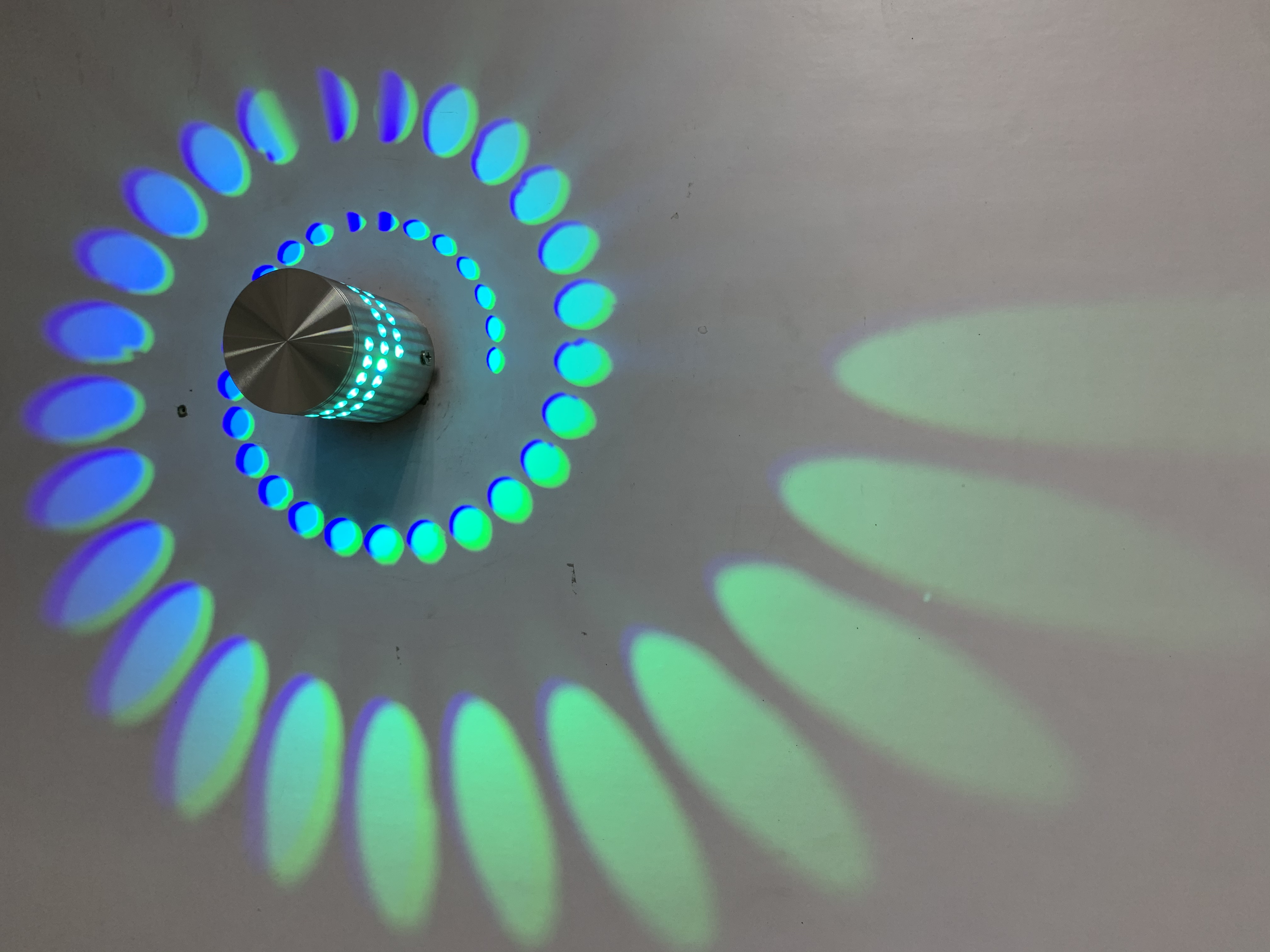 led wall sconce indoor