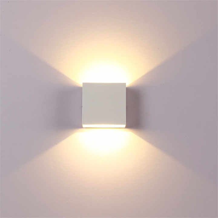 2023 Hanging Wall Lamp Modern Headboad Wall Mounted Light Brushed Nickel Decor Hotel USB Wall Light Bend Metal Customized Luminous