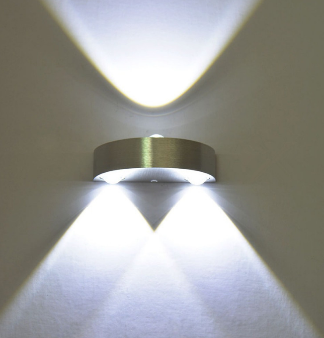 Semi-circular wall lamp