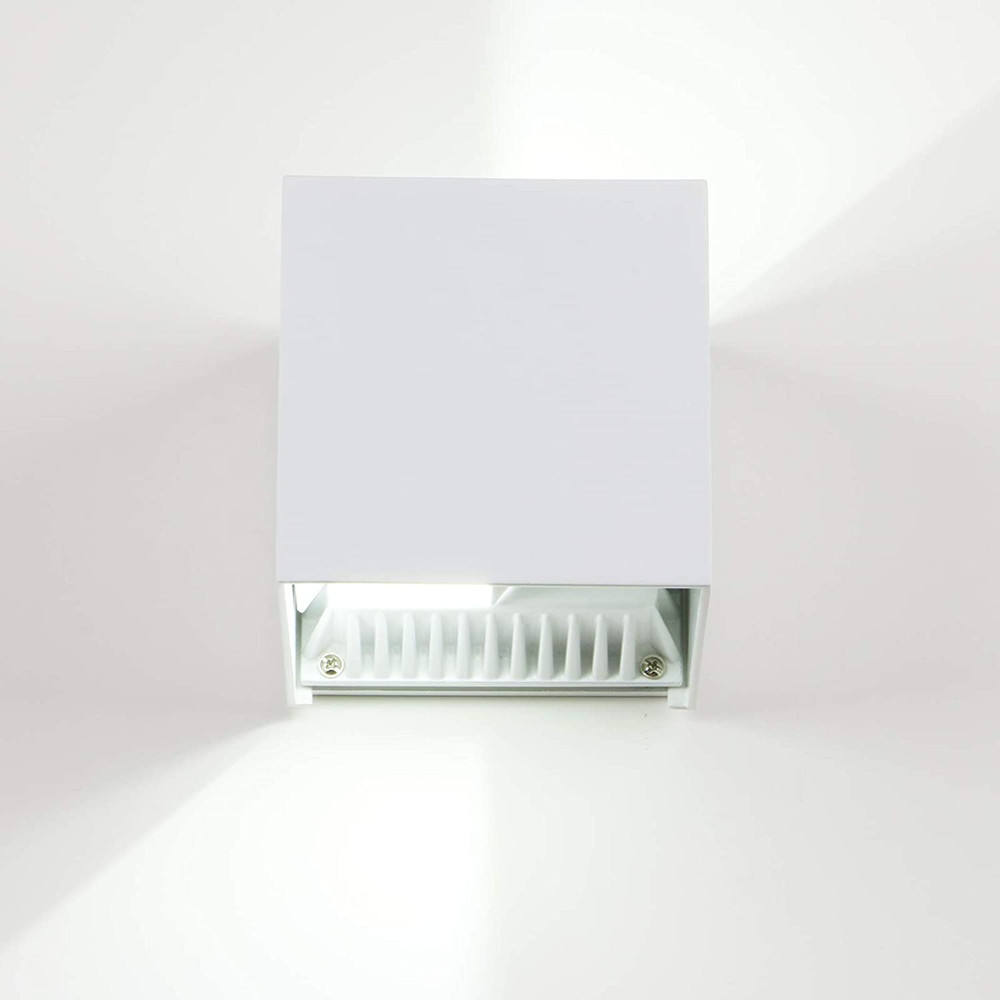 led wall sconce outdoor