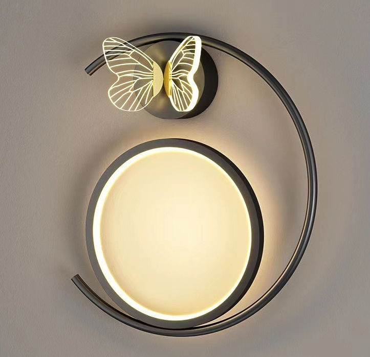 Butterfly wall lamp