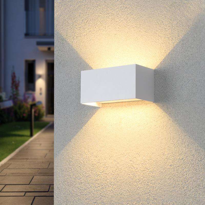 Waterproof Outdoor Wall Lamp LED Long Wall Lamp IP65 Aluminum Light Garden Villa Porch Sconce Light 110V 220V Sconce Luminaire