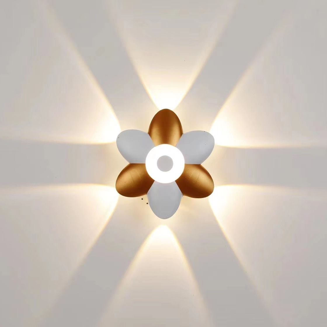 Modern Black Waterproof Wall Mount Light Aluminum Wall Sconce 2 Light Outdoor Wall Light Decoration for Garden Up And Down