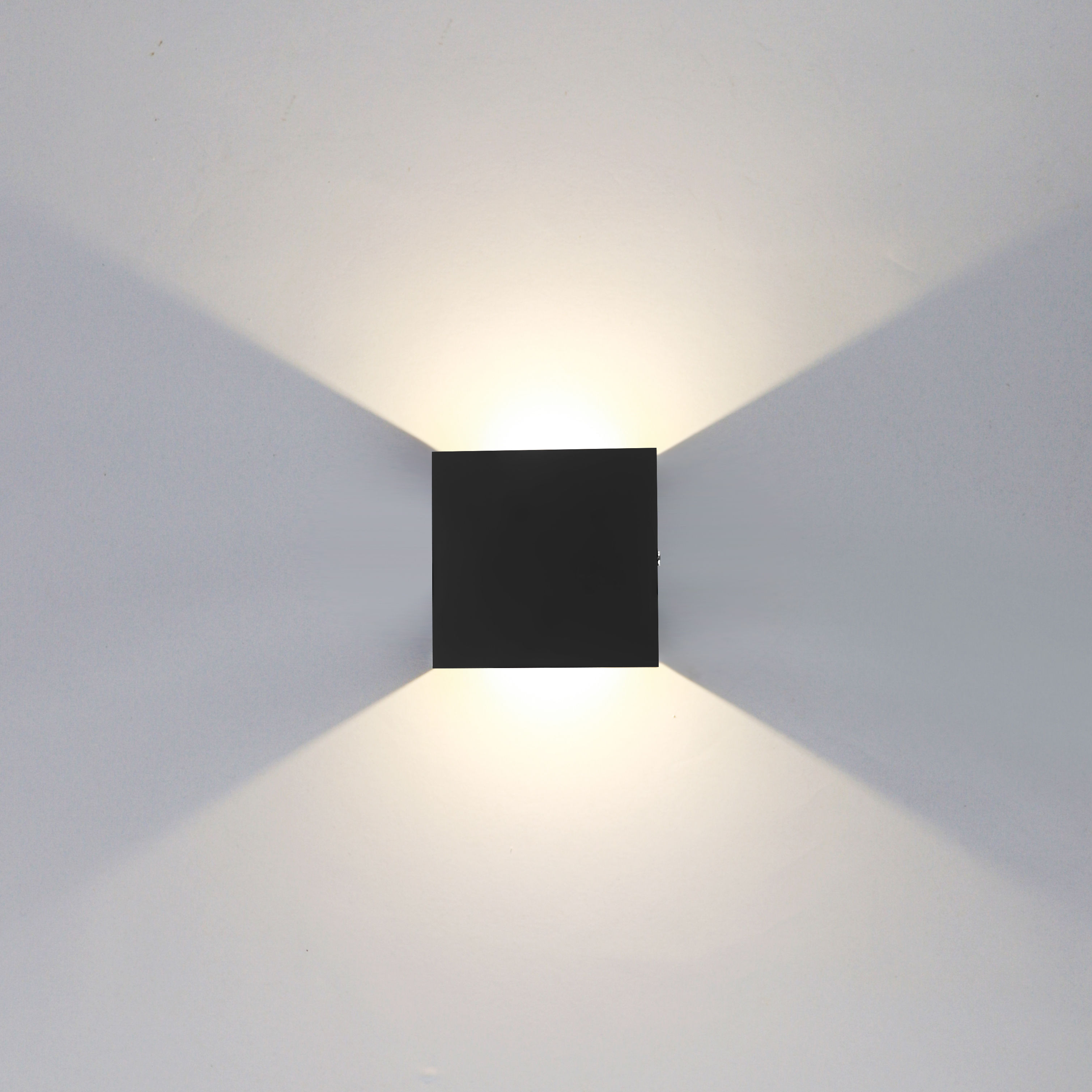 Powernightlight LED Wall Lamp