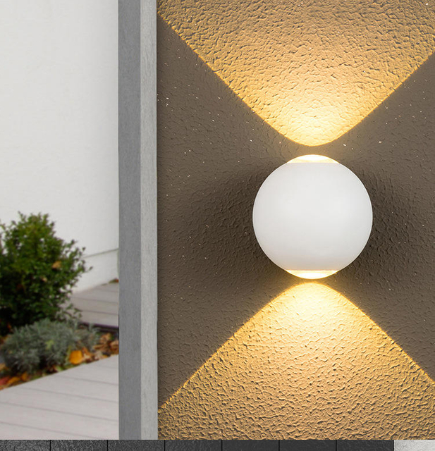 Factory Wholesale Price Outdoor Led Wall Light 6W 12W Round Waterproof Wall Lamp Garden Lamp In Stock