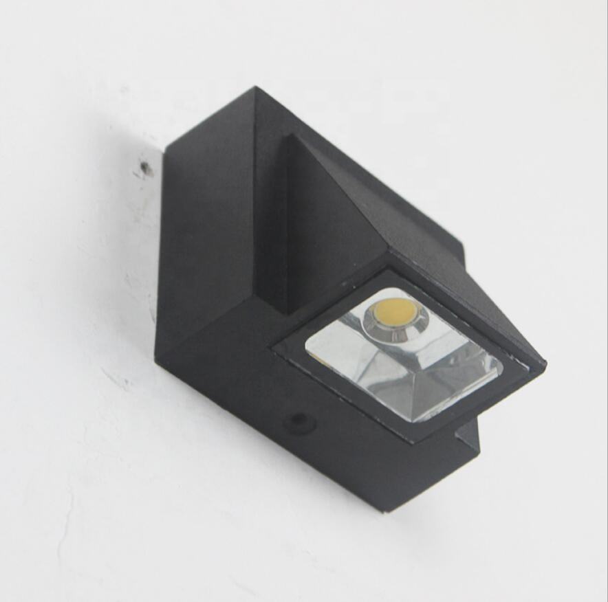 Factory Price Wholesale Lamp Outdoor Outdoor Wall Lamps With 100% Safety