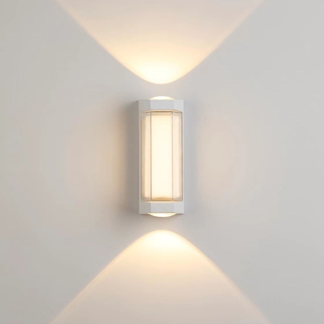 2023 Modern LED Wall Light Waterproof IP65 Up Down 10W Outdoor Lighting Home Hotel Shop Corridor Porch Sconce Wall Lamps AC 220V 110V