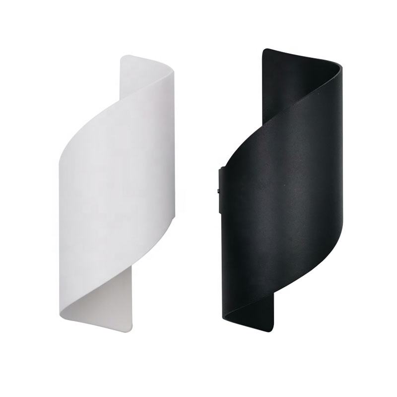 black outdoor sconce