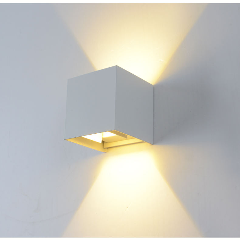 Adjustable Angle Luminary Waterproof Garden 12W LED Wandlamp Brace Wall Night Light Decorate for Outdoor Lighting