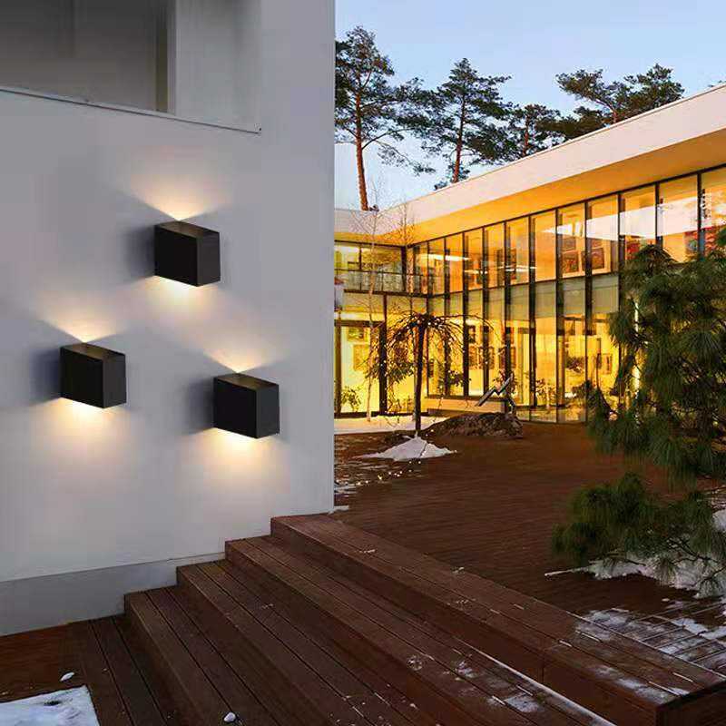 2023 New COB Led Wandlamp 6W 12W Waterproof Outdoor Up And Down Garden Lighting with Factory Price