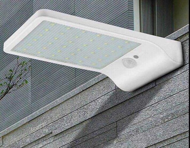 2023 Led cob solar light IP65 outdoor sports sensor wall light waterproof garden light spotlight high quality and inexpensive