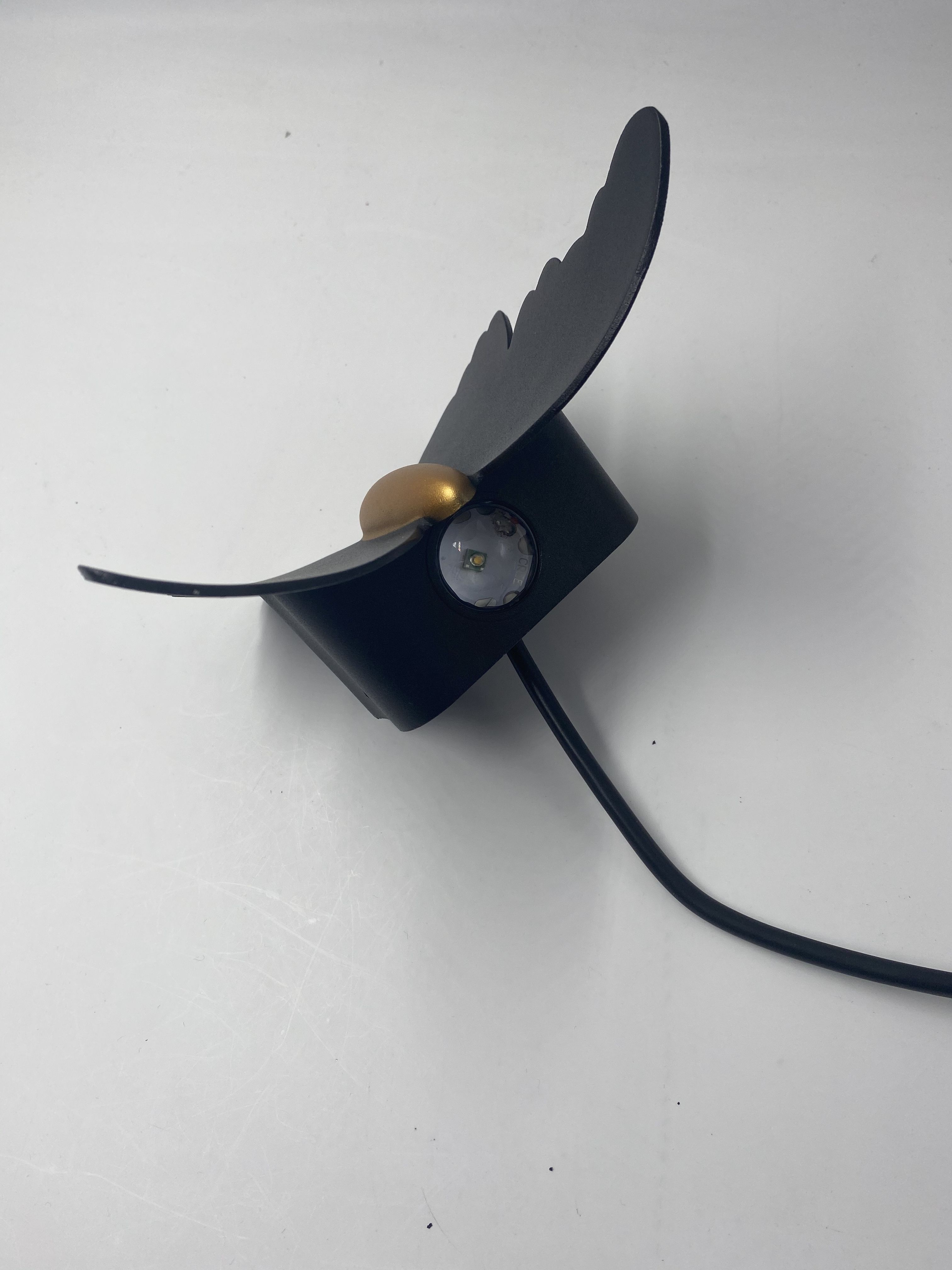 summer Hot selling butterfly shaped outdoor wall lamp IP65 waterproof wall light for garden decoration aisle bracket light