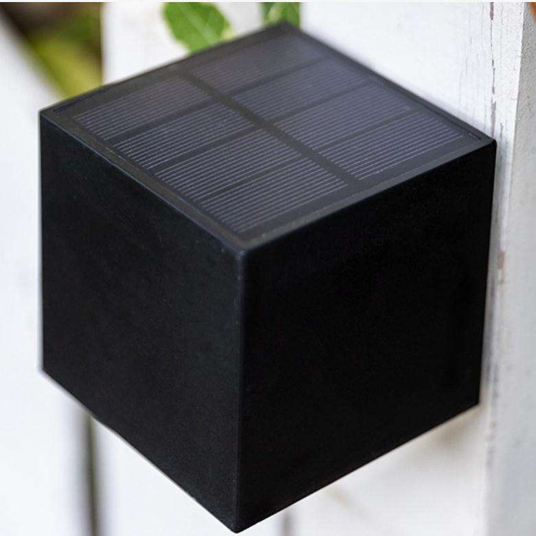 New solar wall light outdoor garden wall lamp household square night light energy saving lamp waterproof