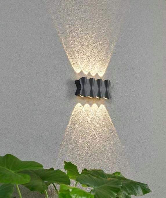Outdoor Indoor Wall Mounted LED Wall Lamp Up And Down IP65 Waterproof Lighting