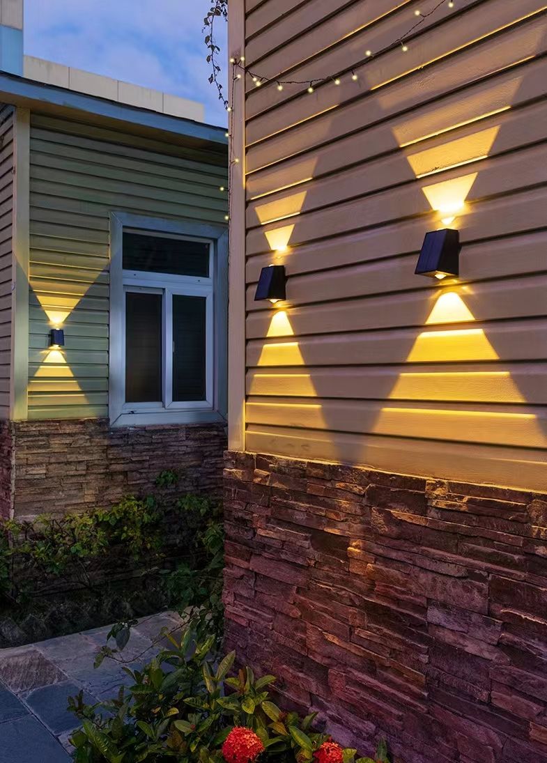 Solar Wall Washer Outdoor Garden Home Wall Lamp Waterproof Up and Down Lighting Lamp Villa Decorative Garden Wall Lamp