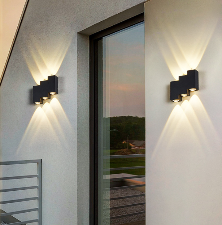 Outdoor LED Wall Lamp Up And Down Aluminum Decorate Wall Sconce Bedroom LED Porch Light