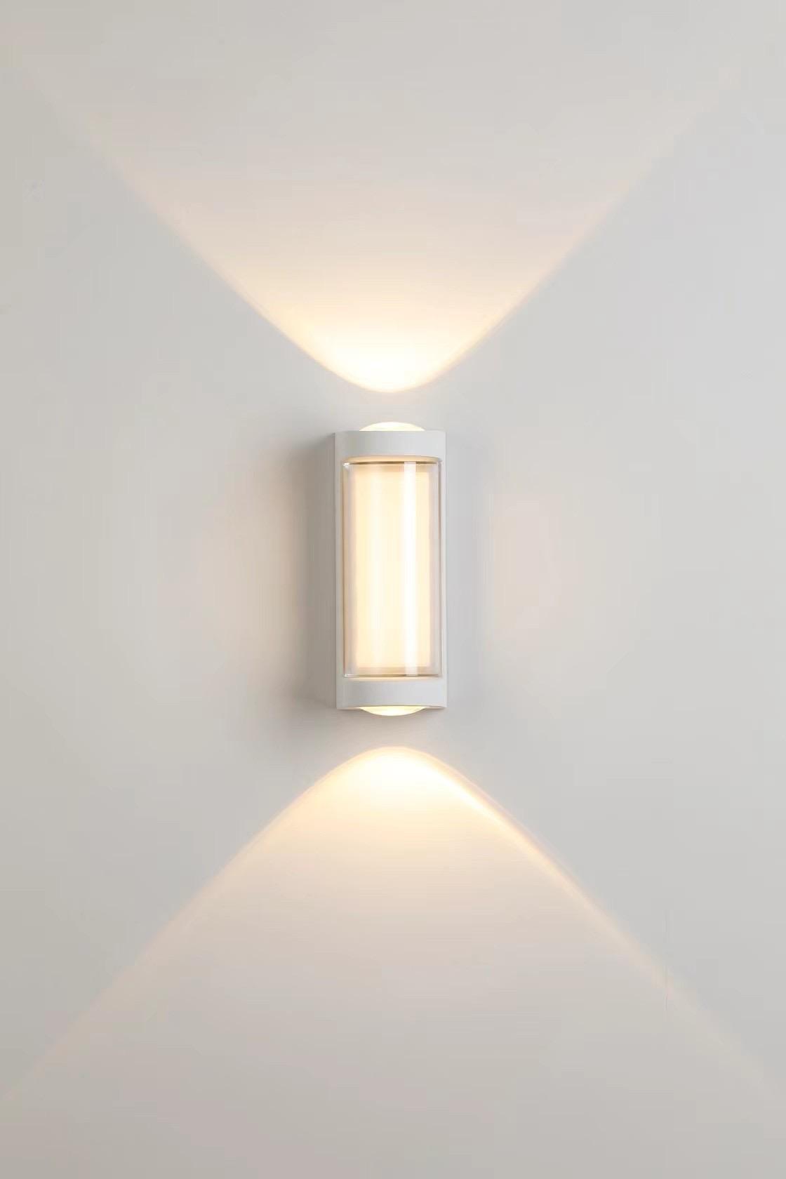 Waterproof LED Wall Lamp Decorative Garden Lights Aluminum Up And Down Outdoor Wall Light LED Wall Lamp Mounted