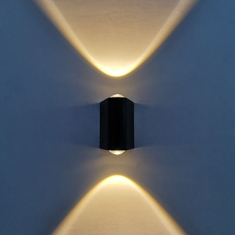 Factory Direct Selling High-quality Outdoor Waterproof LED Wall Lamp Villa Hotel Corridor Stair Lamp