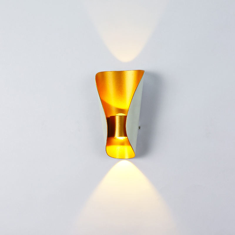 led outdoor wall sconce