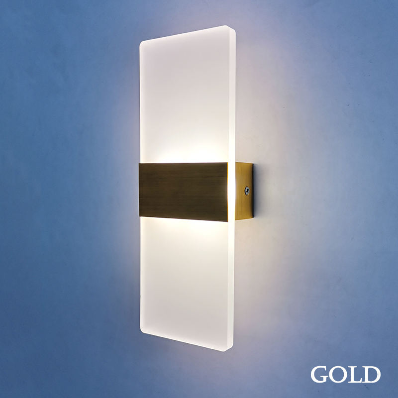 Rectangular acrylic wall lamp