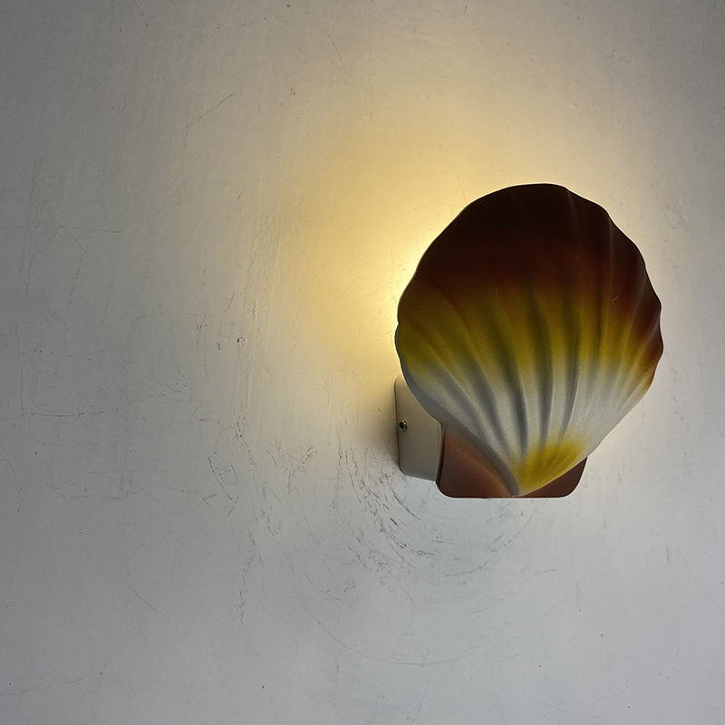 Ins Hot Sale High Quality Immortal Shell Crafts Bedside Lamp for Gift Home Decoration Kid's Room Decorative Night Light