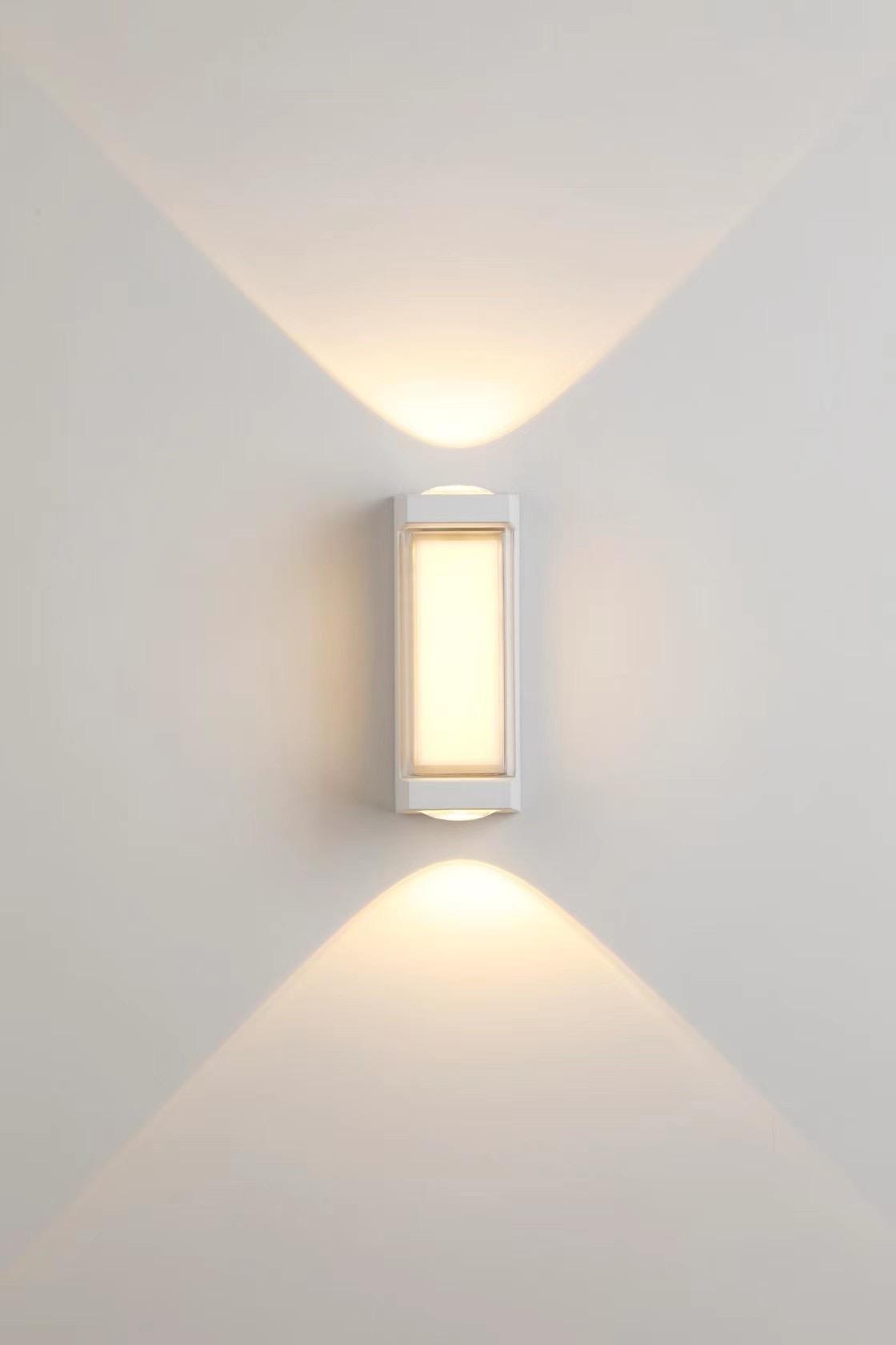 Waterproof LED Wall Lamp Decorative Garden Lights Aluminum Up And Down Outdoor Wall Light LED Wall Lamp Mounted