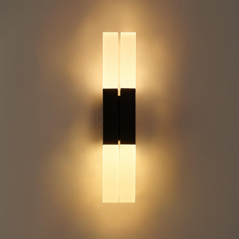 Nordic Modern 8W Wall Lamp Waterproof Ip65 Led Aluminum Outdoor up Down Wall Light for Garden Hotel Luminous White Body Glass