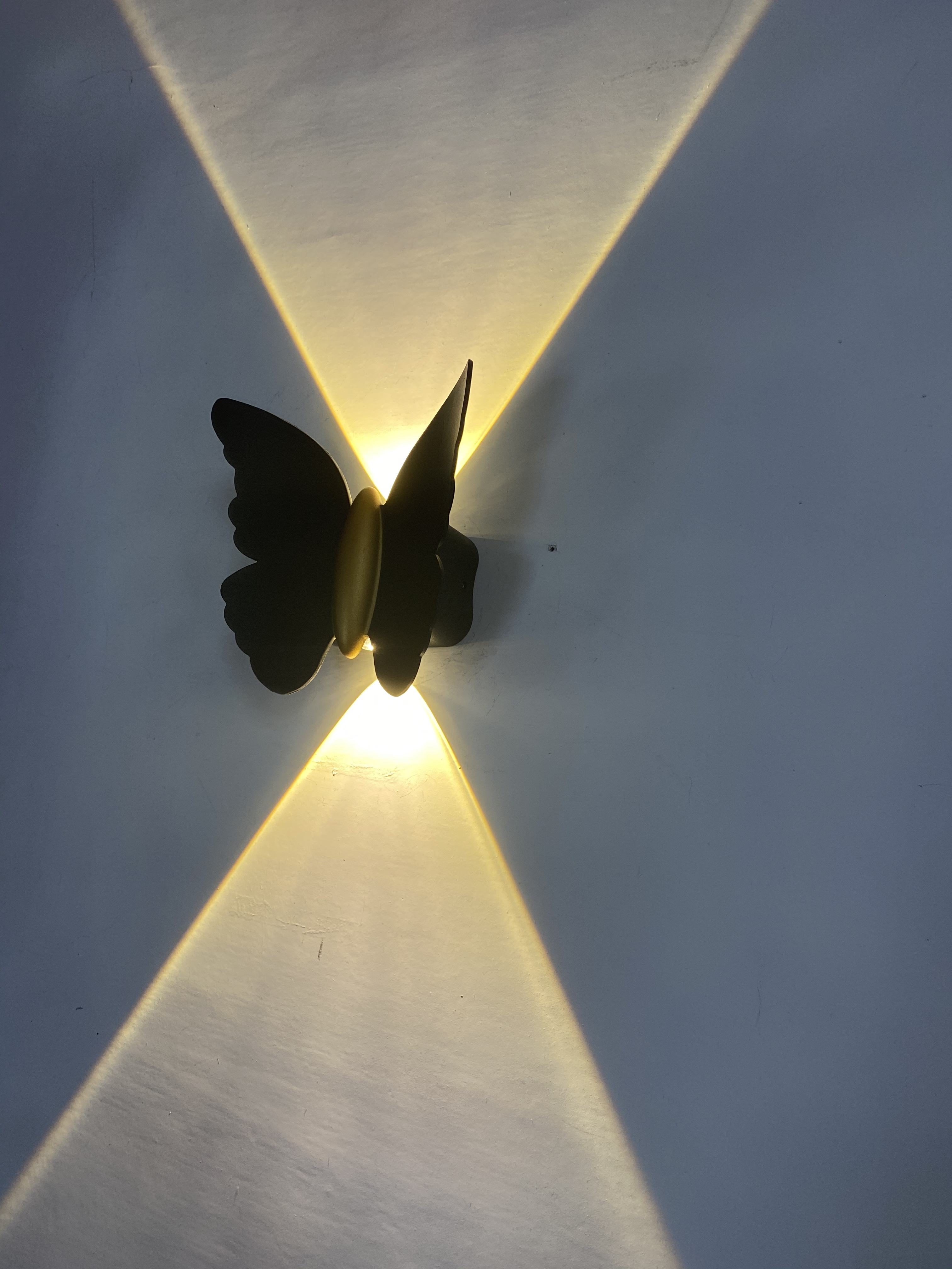 black outdoor sconce light