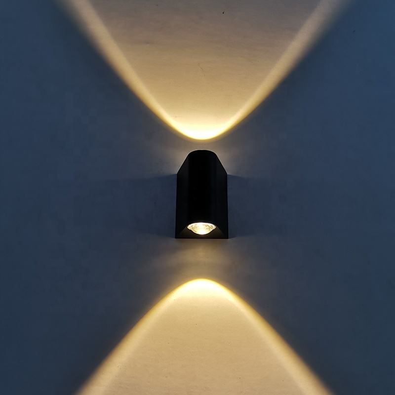 Modern Waterproof Outdoor 2W LED Wall Lamp IP65 Aluminum UP And Down Wall Light Garden Porch Sconce Decoration Light 110V 220V