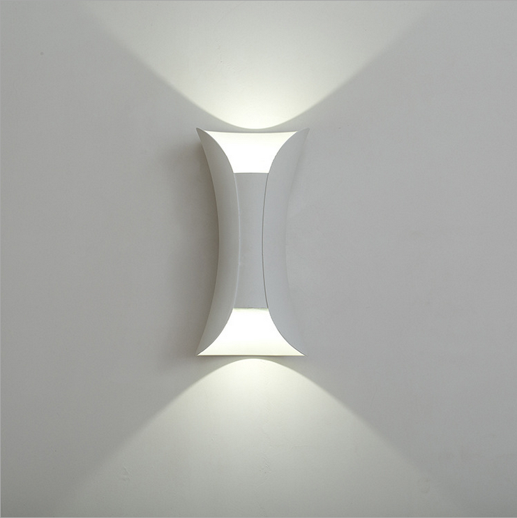Garden Wall Lamp IP65 Outdoor Waterproof LED Wall Light 10W AC 110V 220V Lighting Up And Down White & Color Ambiance Appear