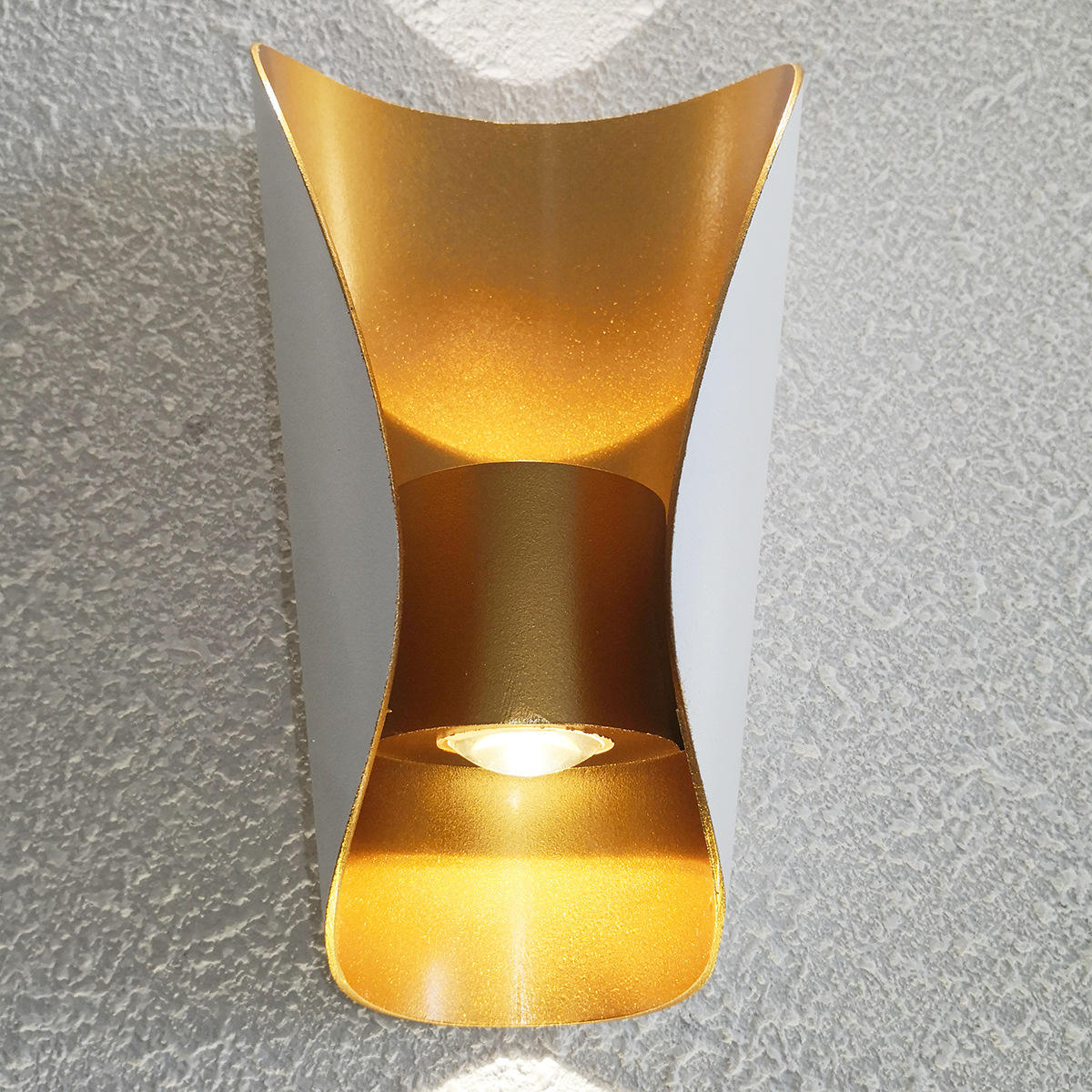 led wall sconce outdoor