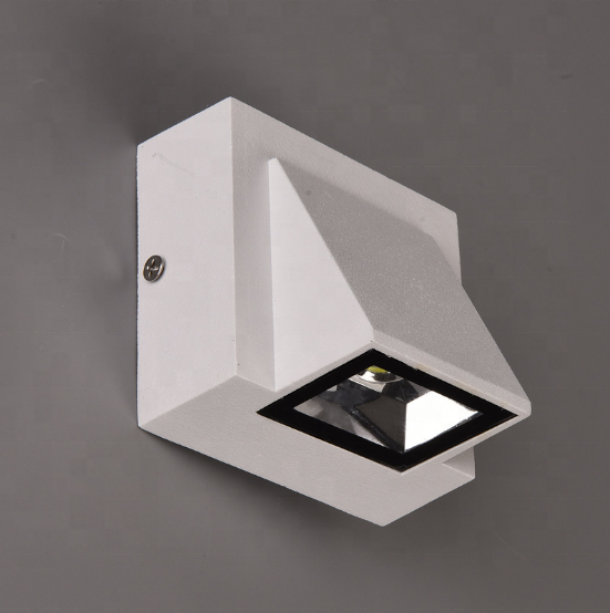 5W Nordic Lampada AC85-265 Waterproof IP65 Wall-Mounted LED Wall Lamp Aluminum Landscape Lighting Exterior Wall Light