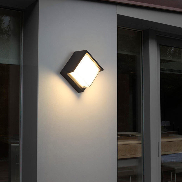 New Acrylic Waterproof Wall Light Modern LED Wall Light Aluminum Outdoor Waterproof Wall Lamp Garden