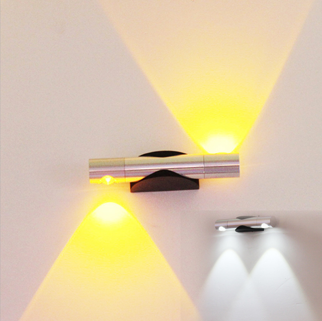 Hot sale factory direct price hotel room wall light double lamp head