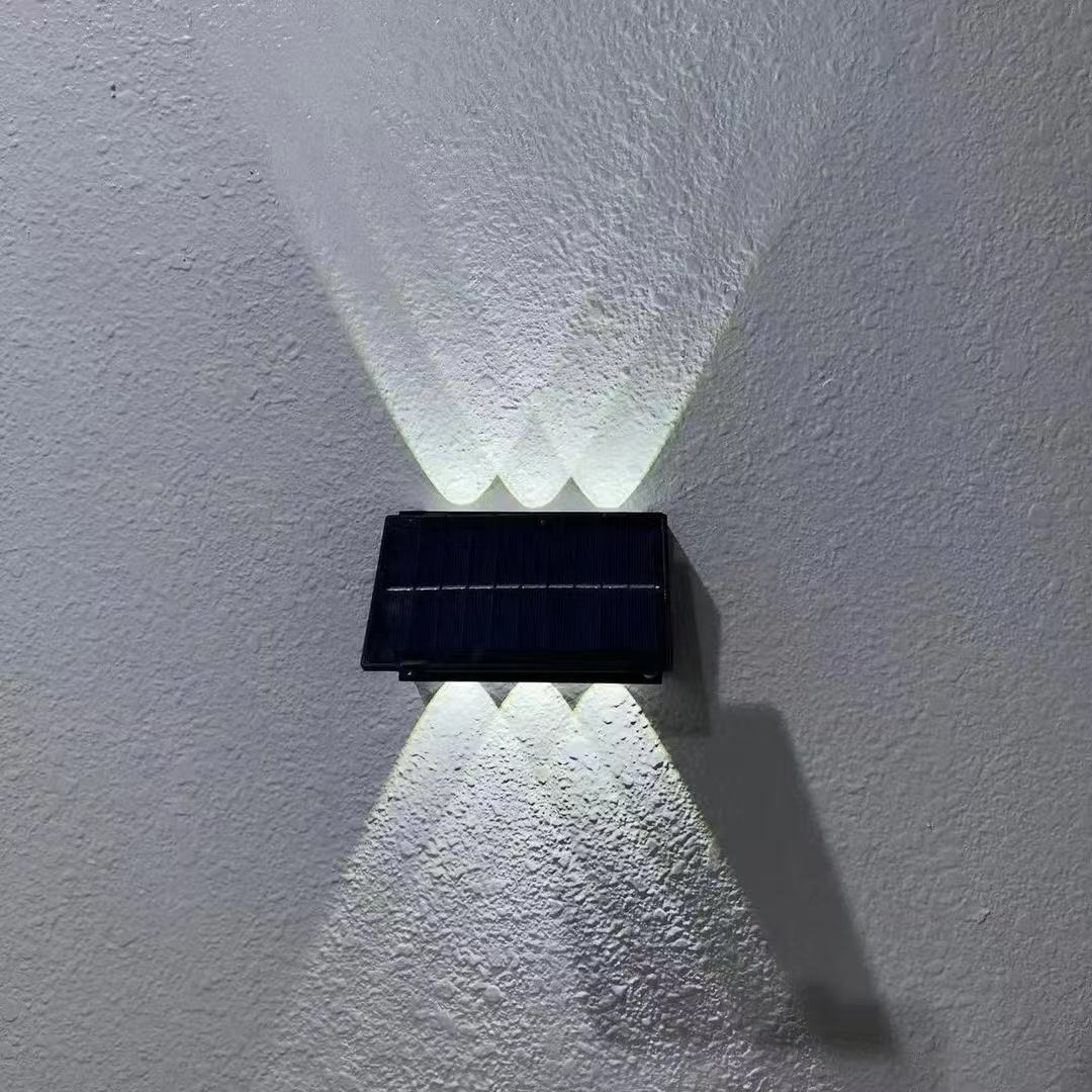 Outdoors Solar Powered Wall Remote Control Street Light Solar Lamps Dark Sensation Porch Street Garage Garden 3 Modes Motion