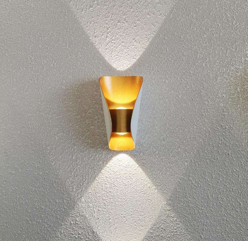 black outdoor sconce