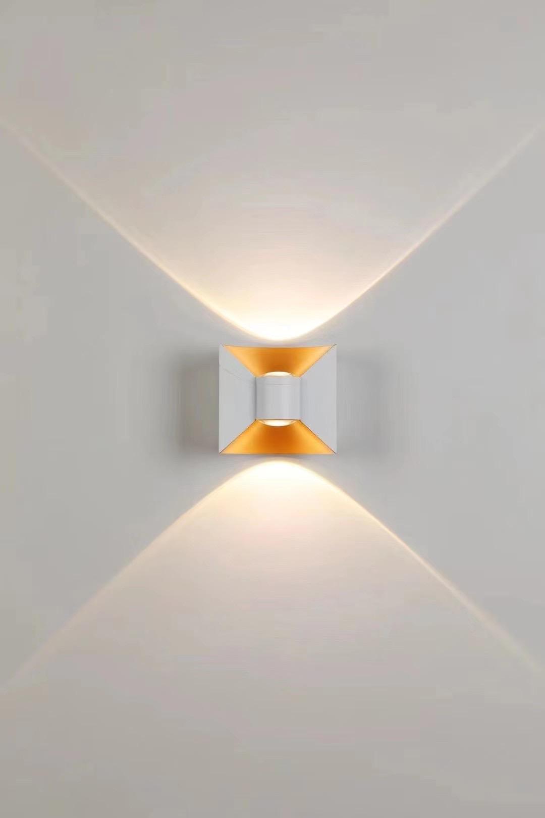 IP65 waterproof up and down outdoor indoor wall lamp hot sale 6W wall light high quality