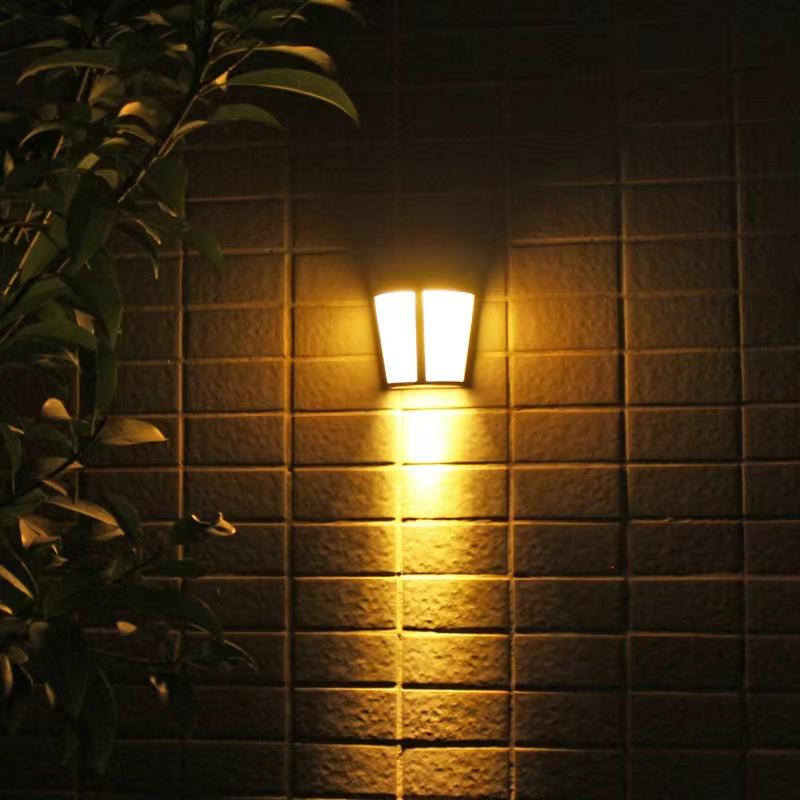 Black Transparent Down Solar Wall Lamp Outdoor Waterproof Household Garden Terrace Balcony Atmosphere Decor Light